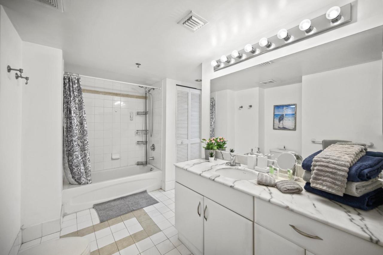 Luxurious 1Br High Rise Condo Brickell-Free Parking Miami Exterior foto